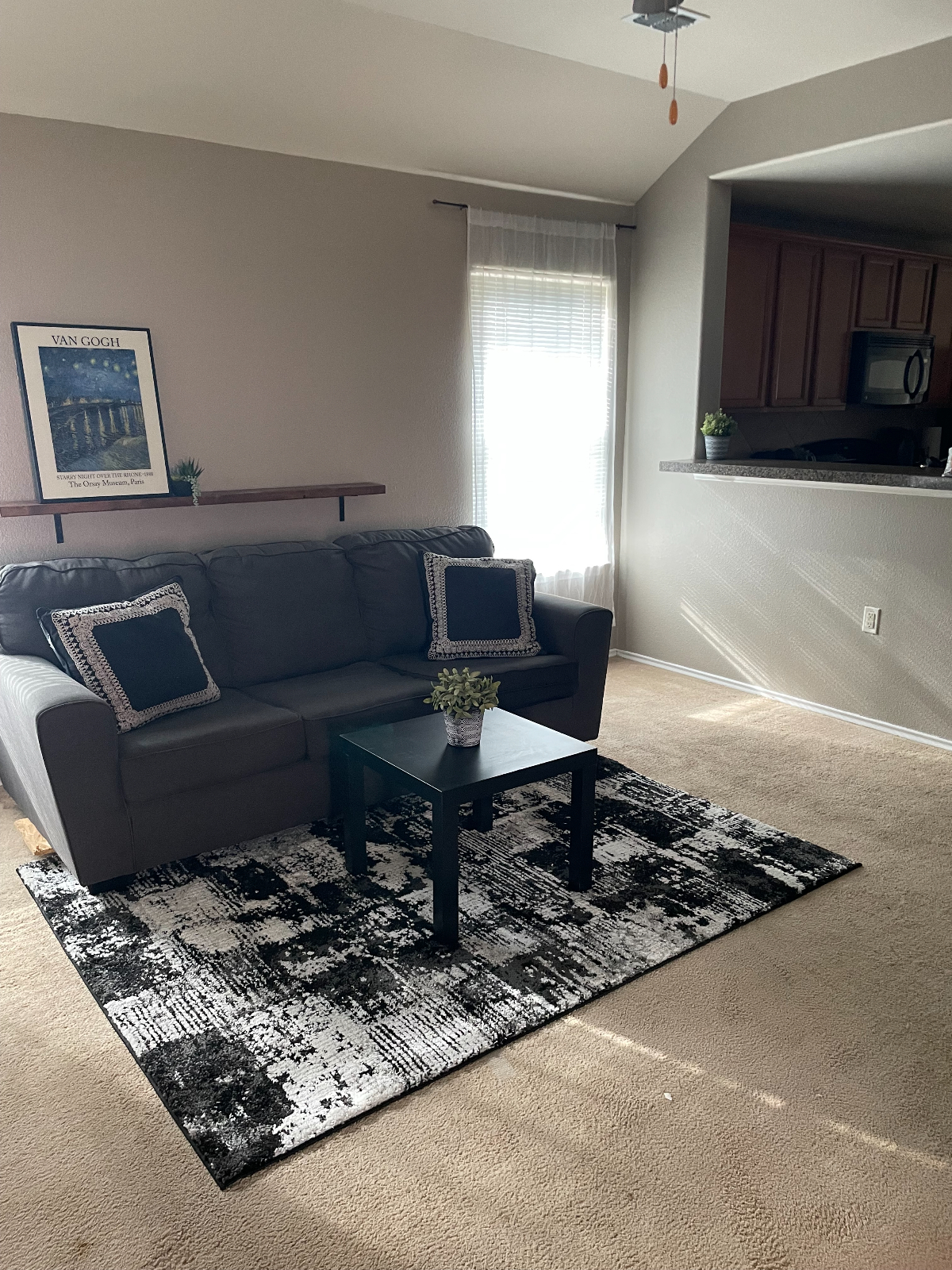 Whole home rental in South Austin|Community Pool|3bedrooms, 2 bath|Large backyard - Photo 11