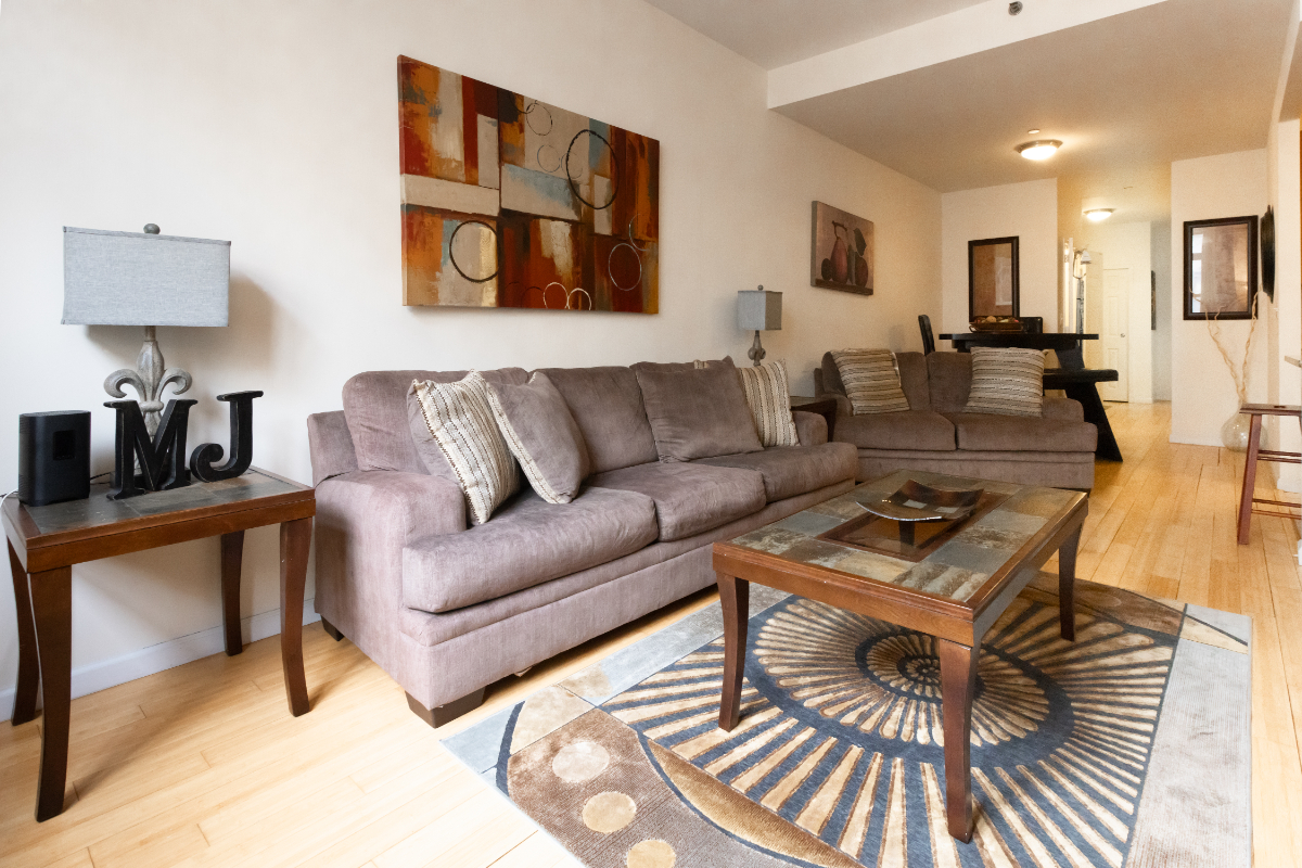 Renovated 1 BDR Condo Steps From Apollo Theater, Riverside Park, And Major Subway Lines - Photo 1
