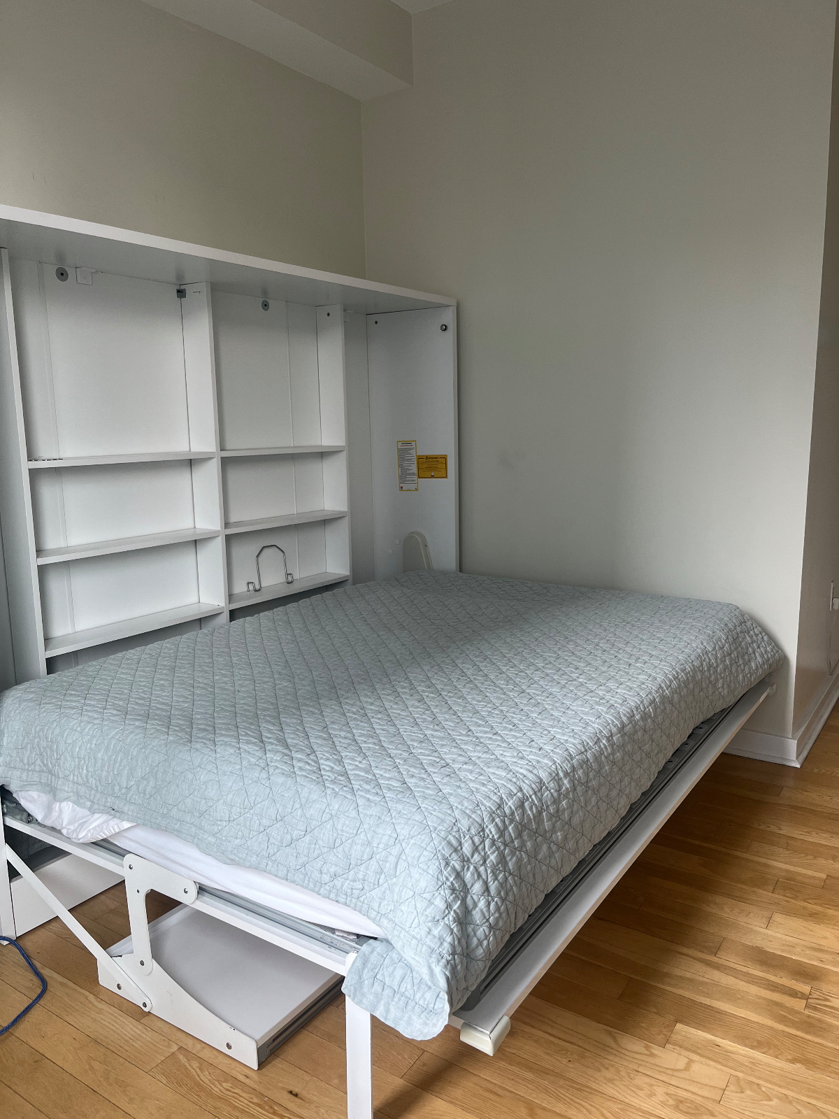 Quiet Room and Private Bathroom a block from Ft. Greene Park & Brooklyn Hospital - Photo 5