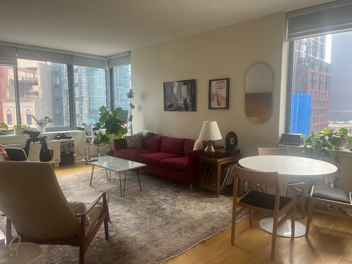 Quiet Room and Private Bathroom a block from Ft. Greene Park & Brooklyn Hospital - Photo 10