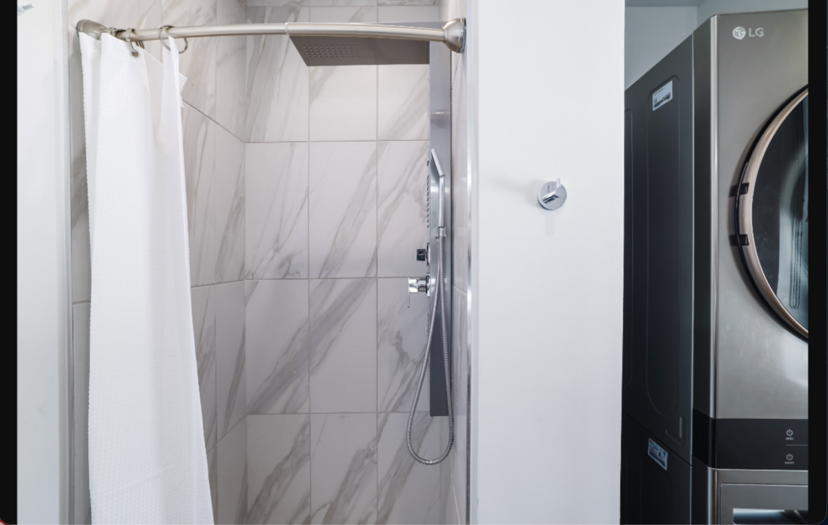 Brand New Luxury Condo Near SOCO (206) - Photo 7