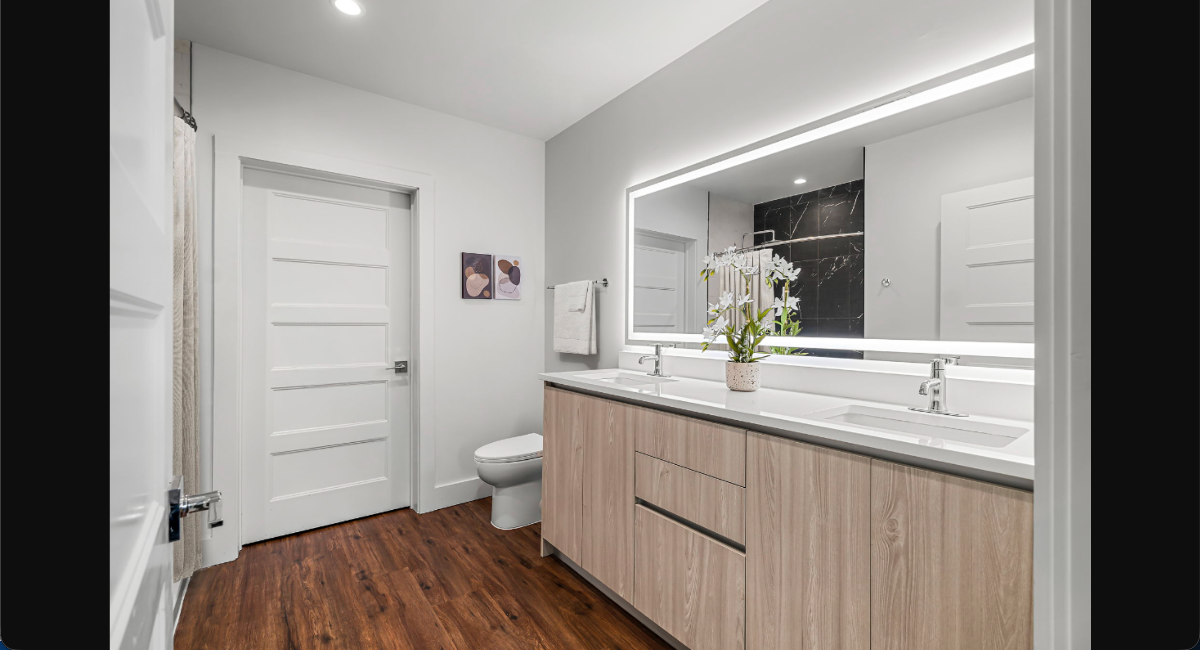 Brand New Luxury Condo Near SOCO (206) - Photo 5