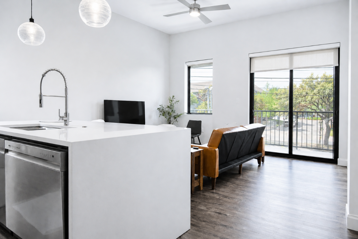 Brand New Luxury Condo Near SOCO (206) - Photo 10