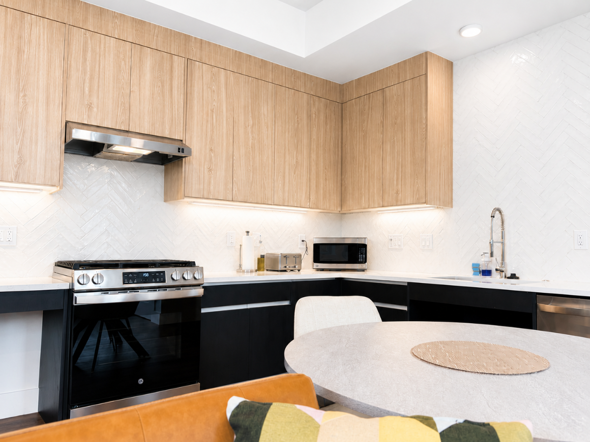 Brand New Luxury Condo Near SOCO (206) - Photo 4