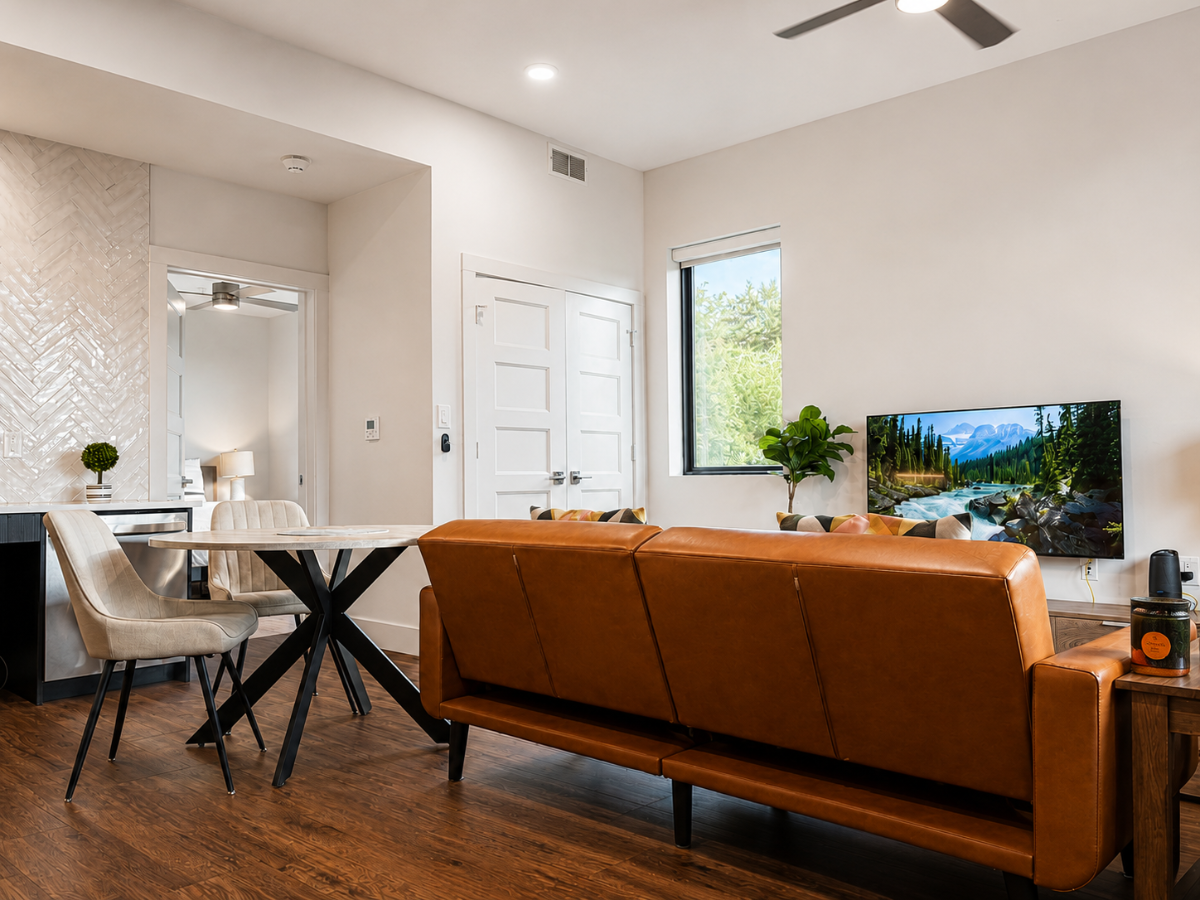 Brand New Luxury Condo Near SOCO (206) - Photo 5