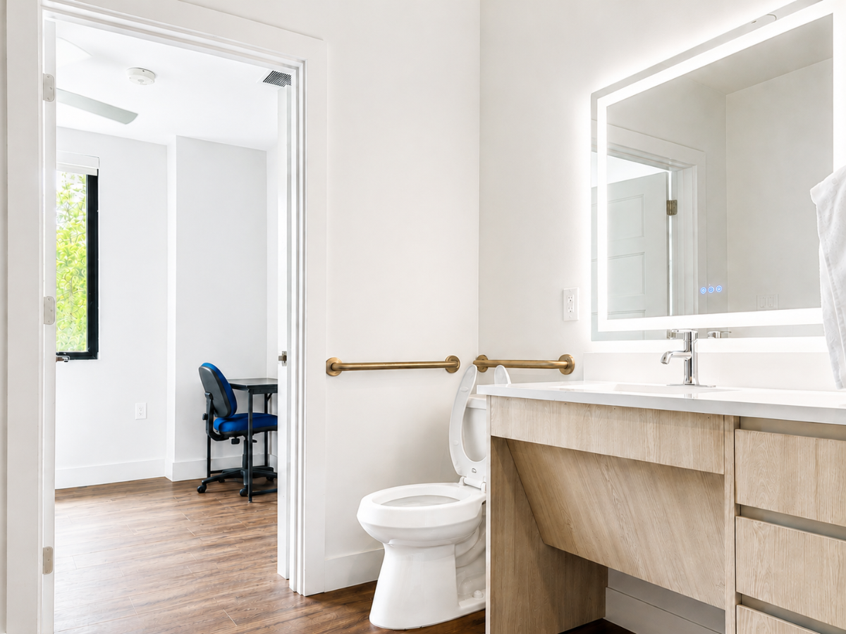 Brand New Luxury Condo Near SOCO (206) - Photo 10