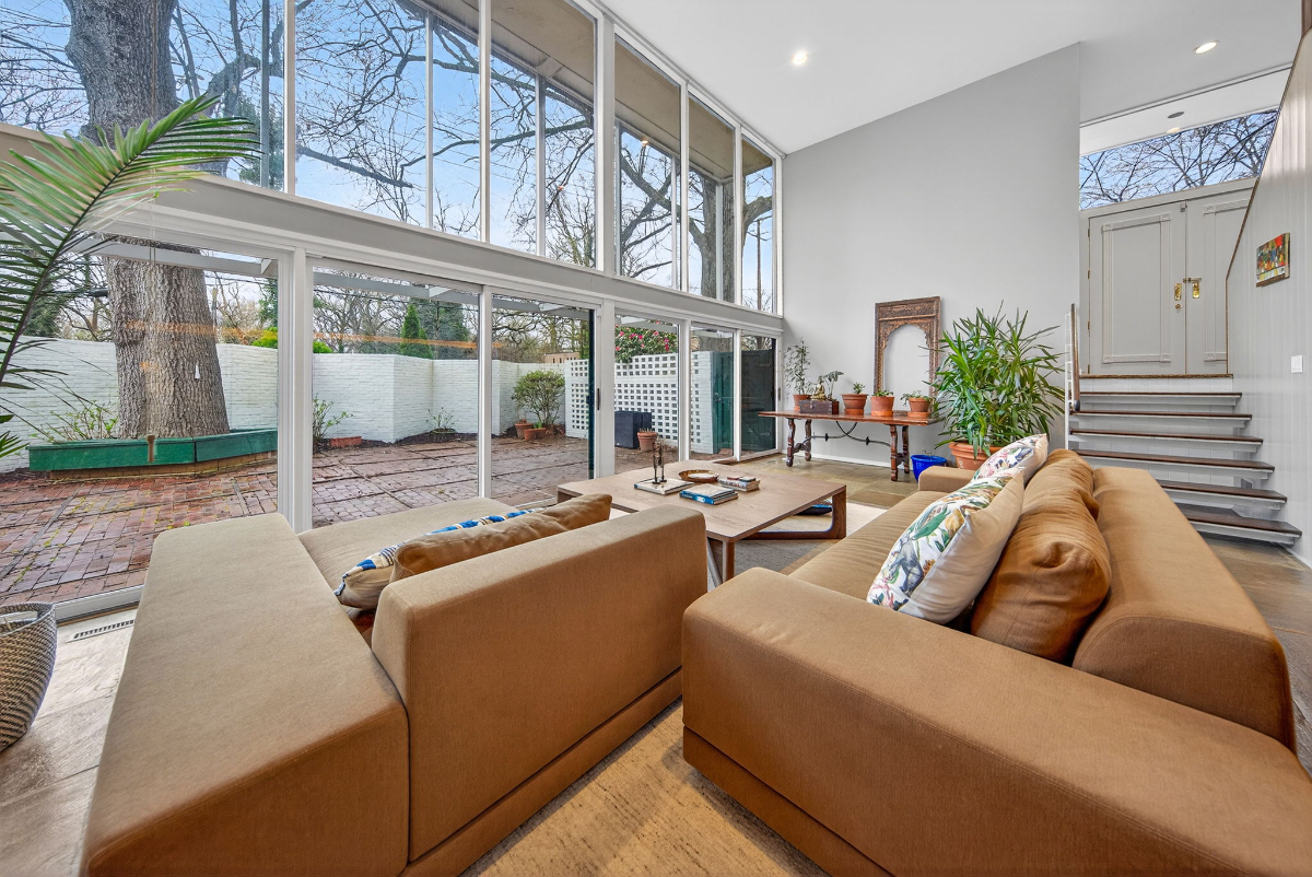 Mid Century Modern Oasis near metro, zoo, rock creek park and more - Photo 4