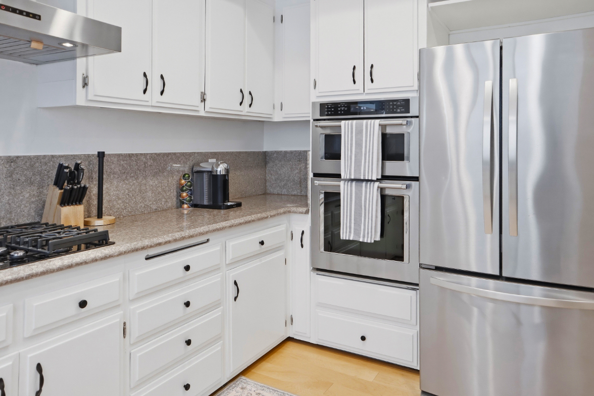 1792 sq ft Executive Furnished Condo 2 Ensuite Bedrooms Near UCLA Cedars Sinai Century City - Photo 5