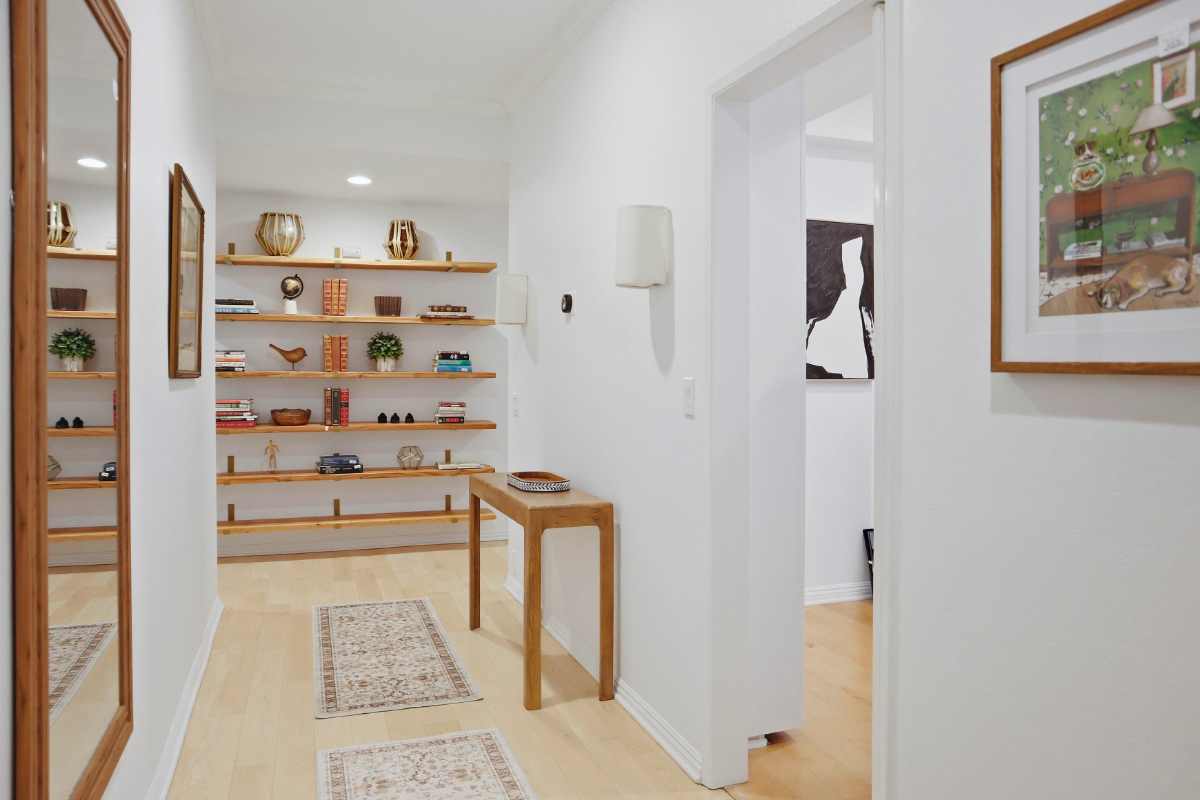 1792 sq ft Executive Furnished Condo 2 Ensuite Bedrooms Near UCLA Cedars Sinai Century City - Photo 3