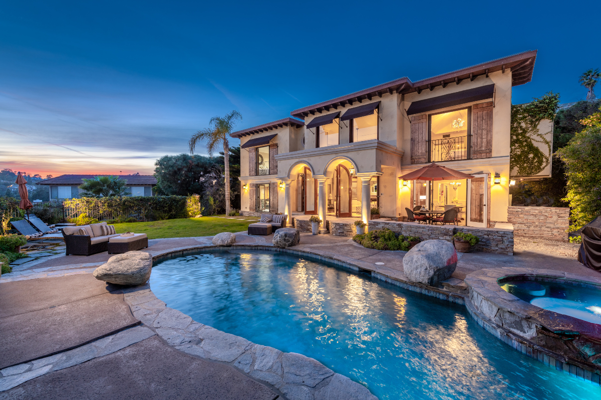 Tuscan Villa - Photo 4