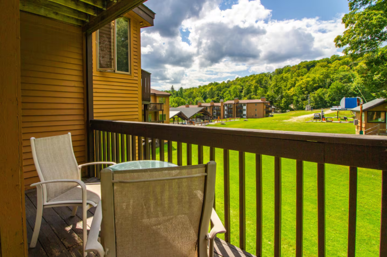 Cozy Okemo Condo at the Clocktower w Direct Parking - Photo 9