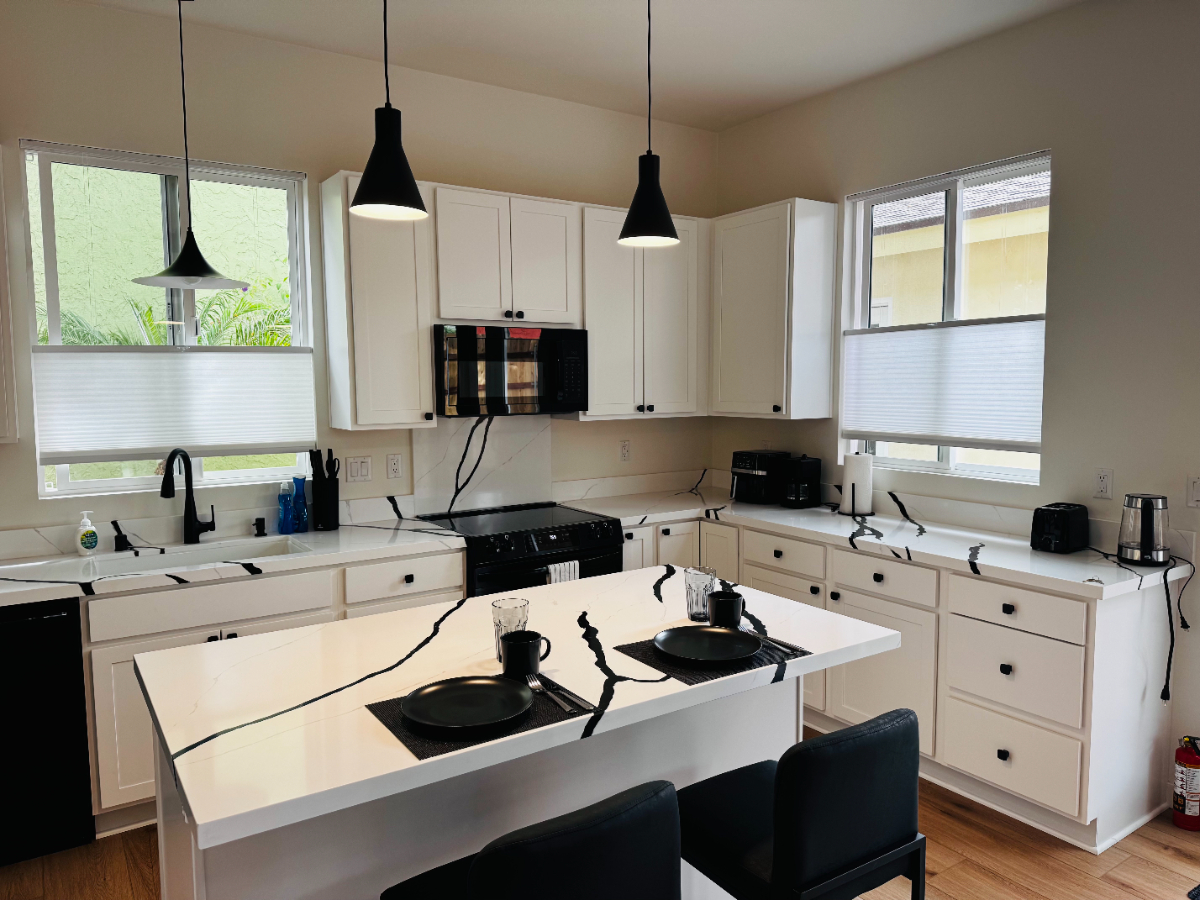 Secluded Private Cottage, 2BR/1BR - Photo 4