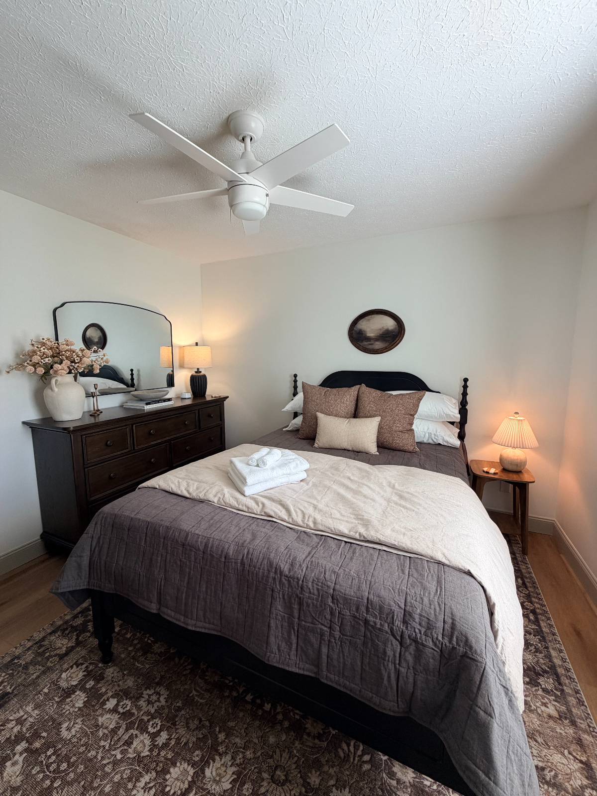 Charming Ranch, Renovated, Convenient Location - Photo 7