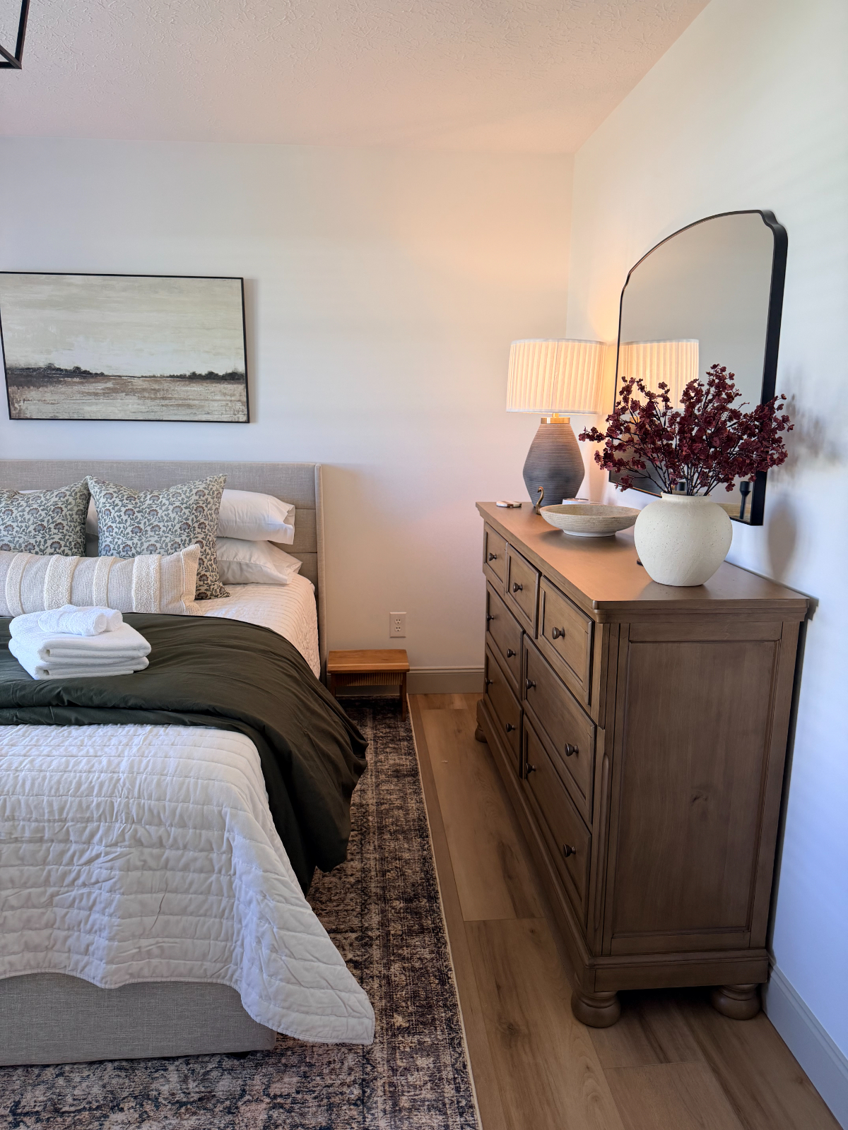 Charming Ranch, Renovated, Convenient Location - Photo 9