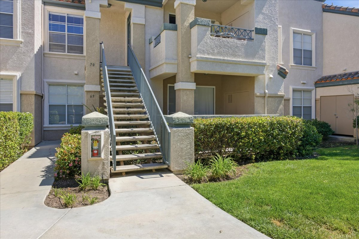 Carmel Valley/Del Mar Modern Condo near beach and races - Photo 1