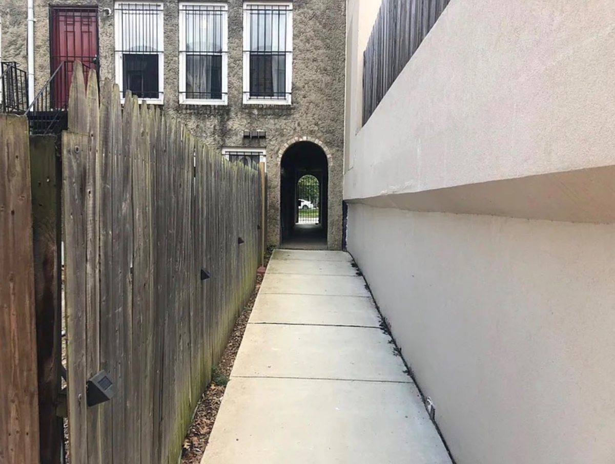 1 Bed/1Bath Capitol Hill East Ground Level Apartment - Photo 2