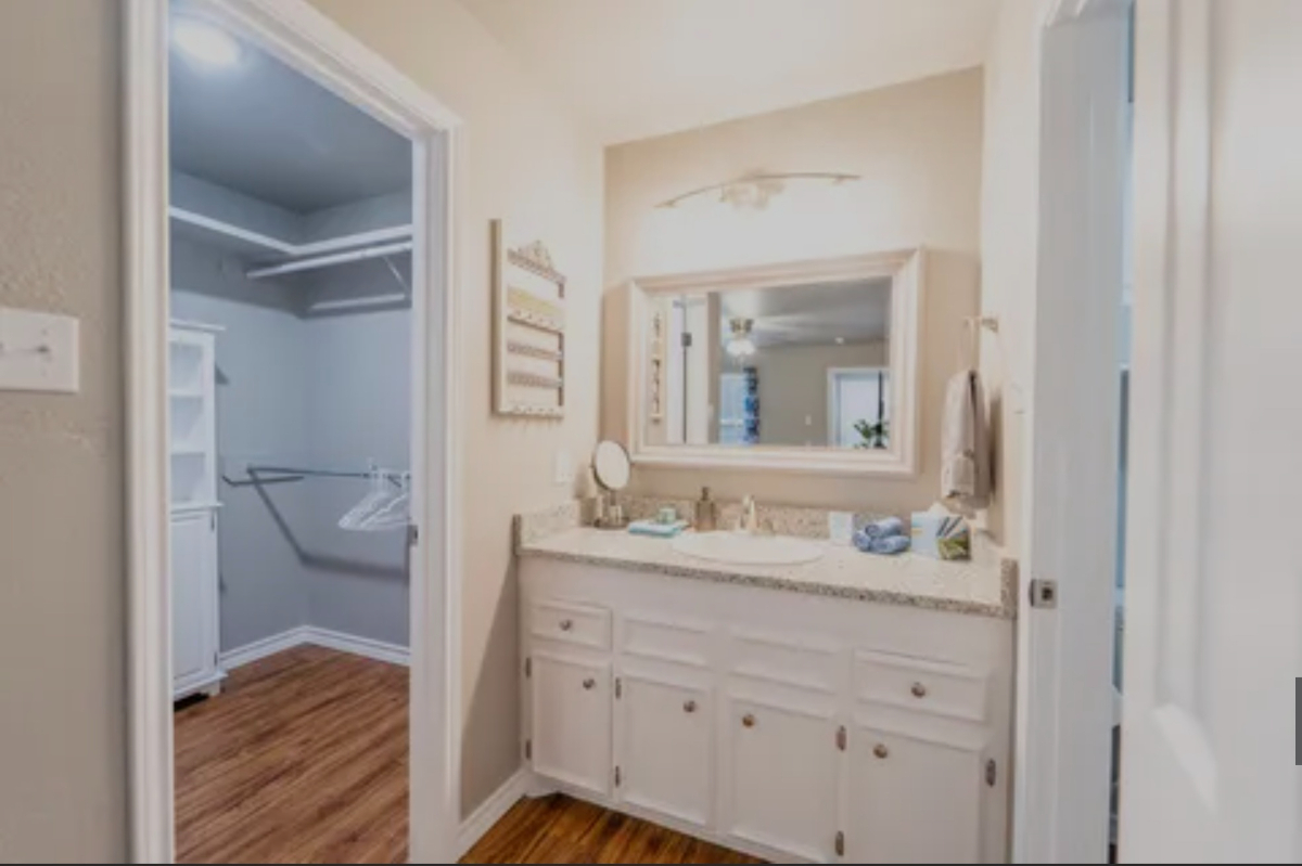 RAINTREE HAVEN CONDO - Photo 11