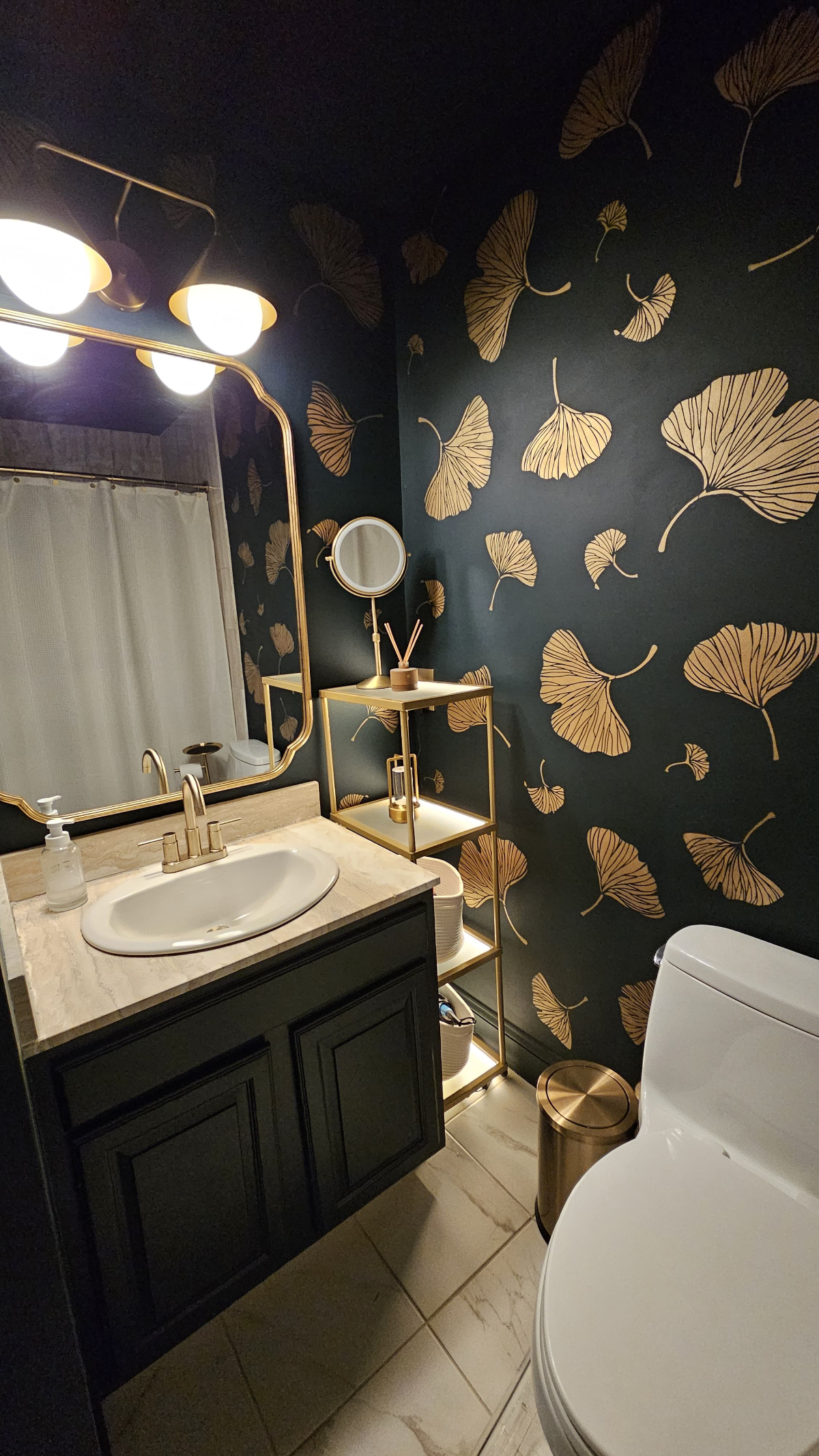 Victorian Turret Loft Built for Remote Work - Kalorama Triangle/Adams Morgan - Photo 8