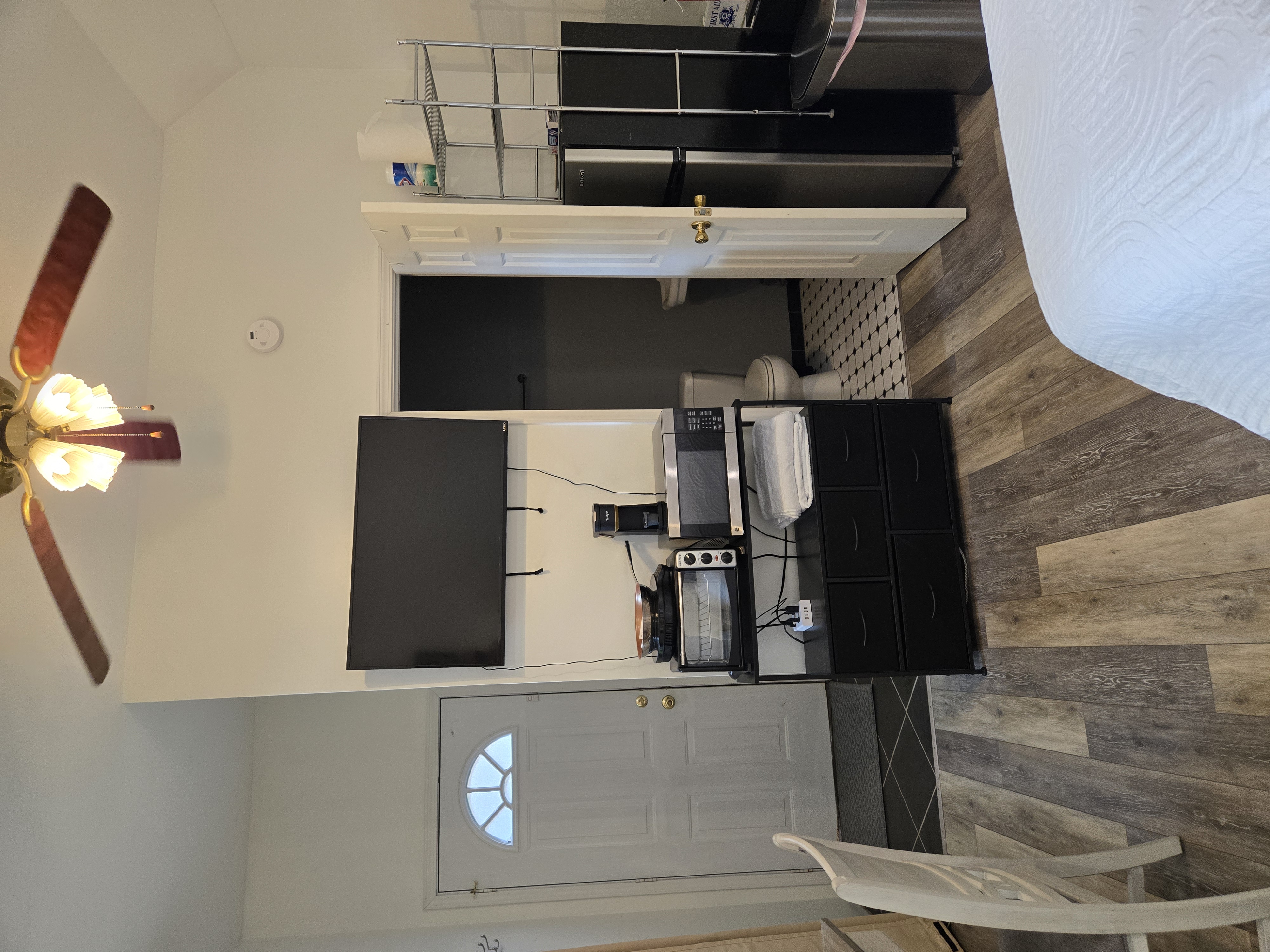 Furnished Room All Bills Paid Beckley WV 750 mo - Photo 4