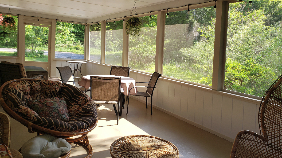 Private Mountain Side Bungalow - Photo 5