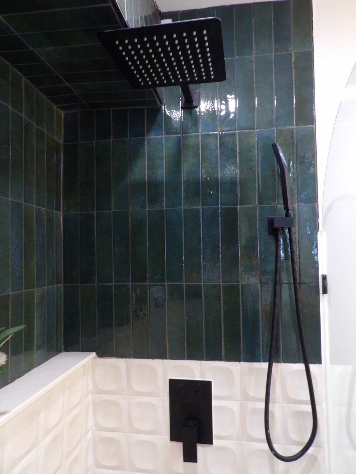 The Emerald - Private Condo in Randall Manor - Photo 10
