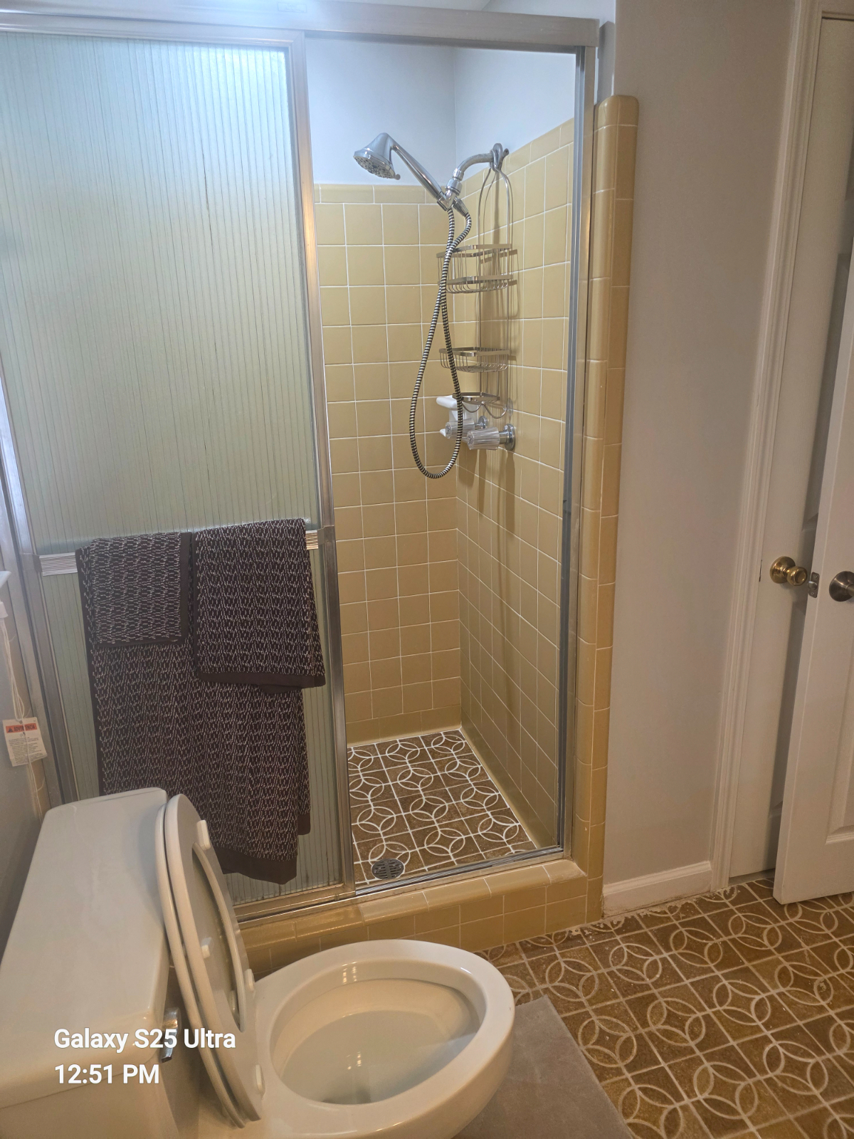 Travel Nurse Gem with Private Entrance - Photo 7