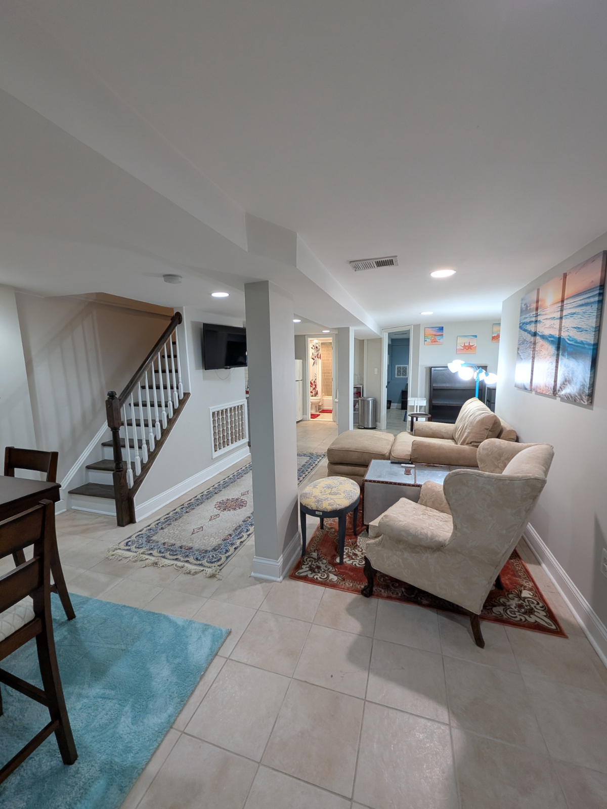 Cozy English Basement near Multiple Hospitals - Photo 1