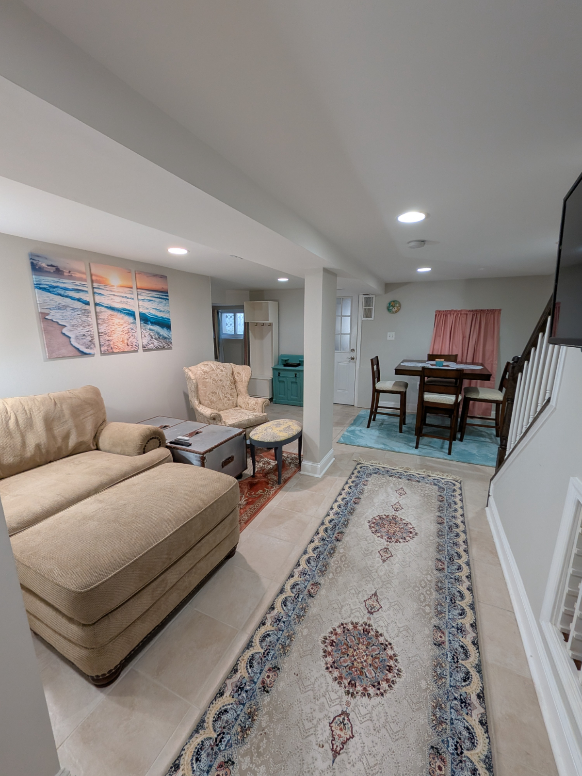 Cozy English Basement near Multiple Hospitals - Photo 8