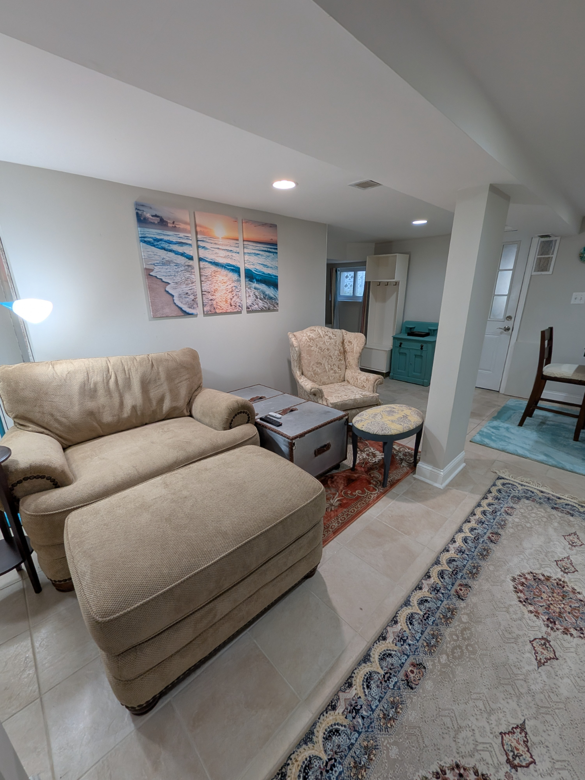 Cozy English Basement near Multiple Hospitals - Photo 4