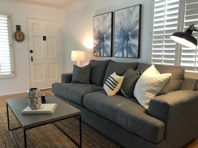 Beautiful and Clean Beach Cottage - Photo 1