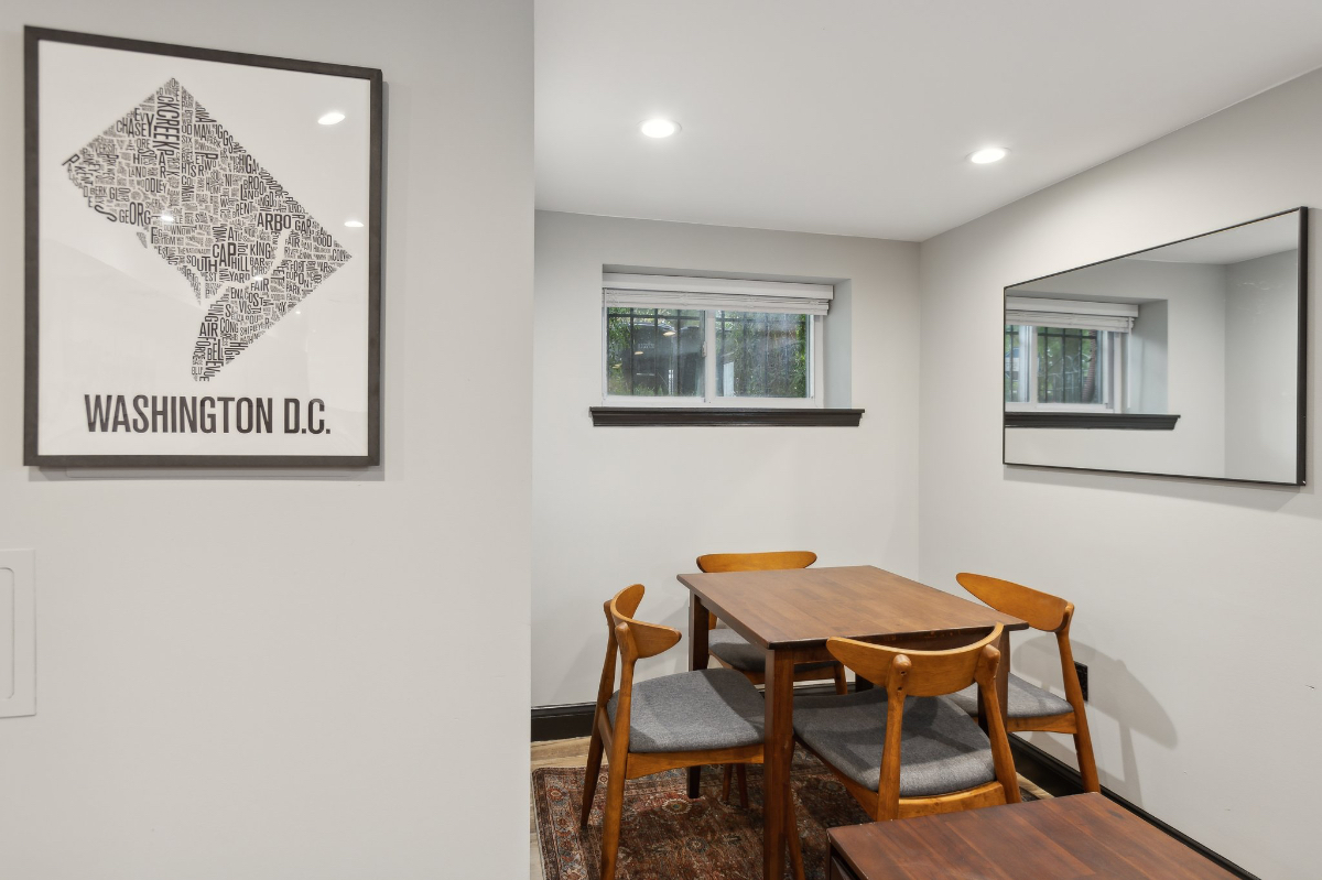 Luxury Spacious 2BR 1BA in the  Heart of DC - Photo 8