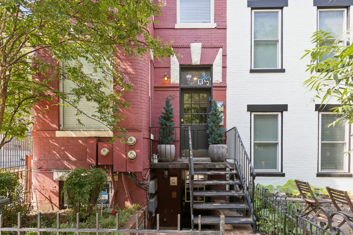 Luxury Spacious 2BR 1BA in the  Heart of DC - Photo 6
