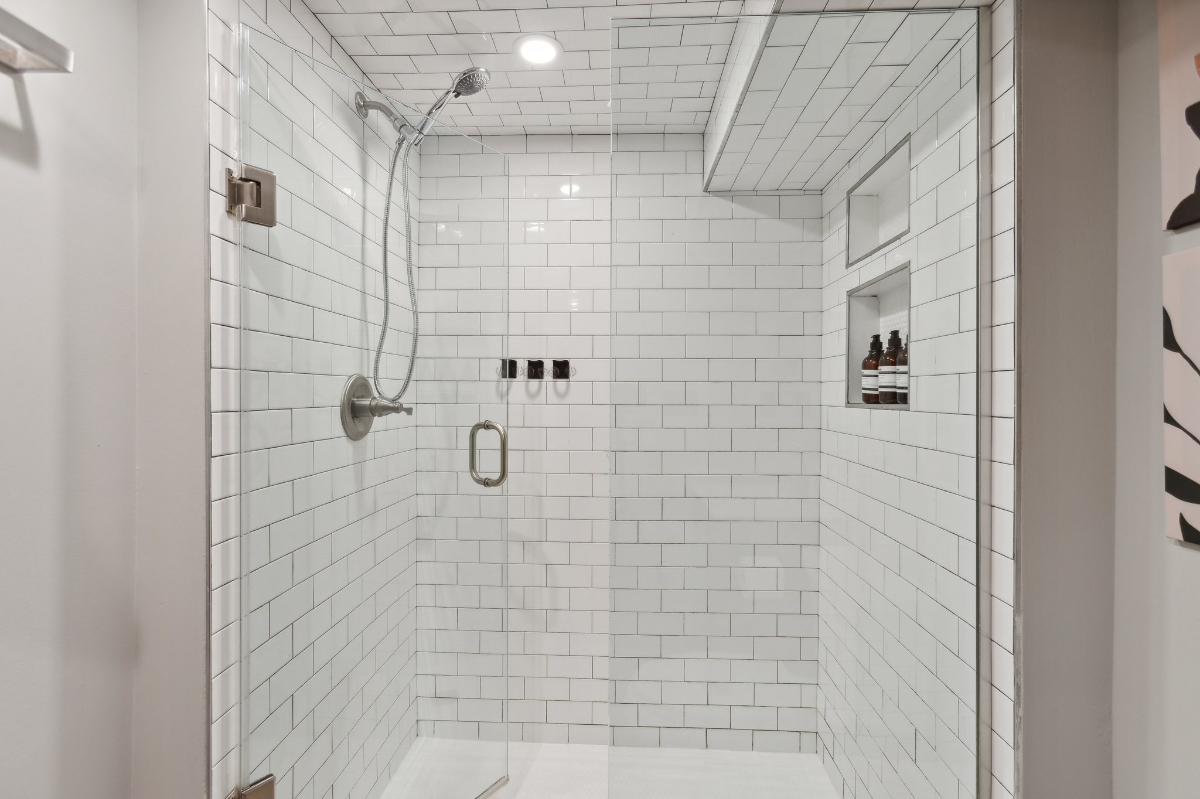 Luxury Spacious 2BR 1BA in the  Heart of DC - Photo 11