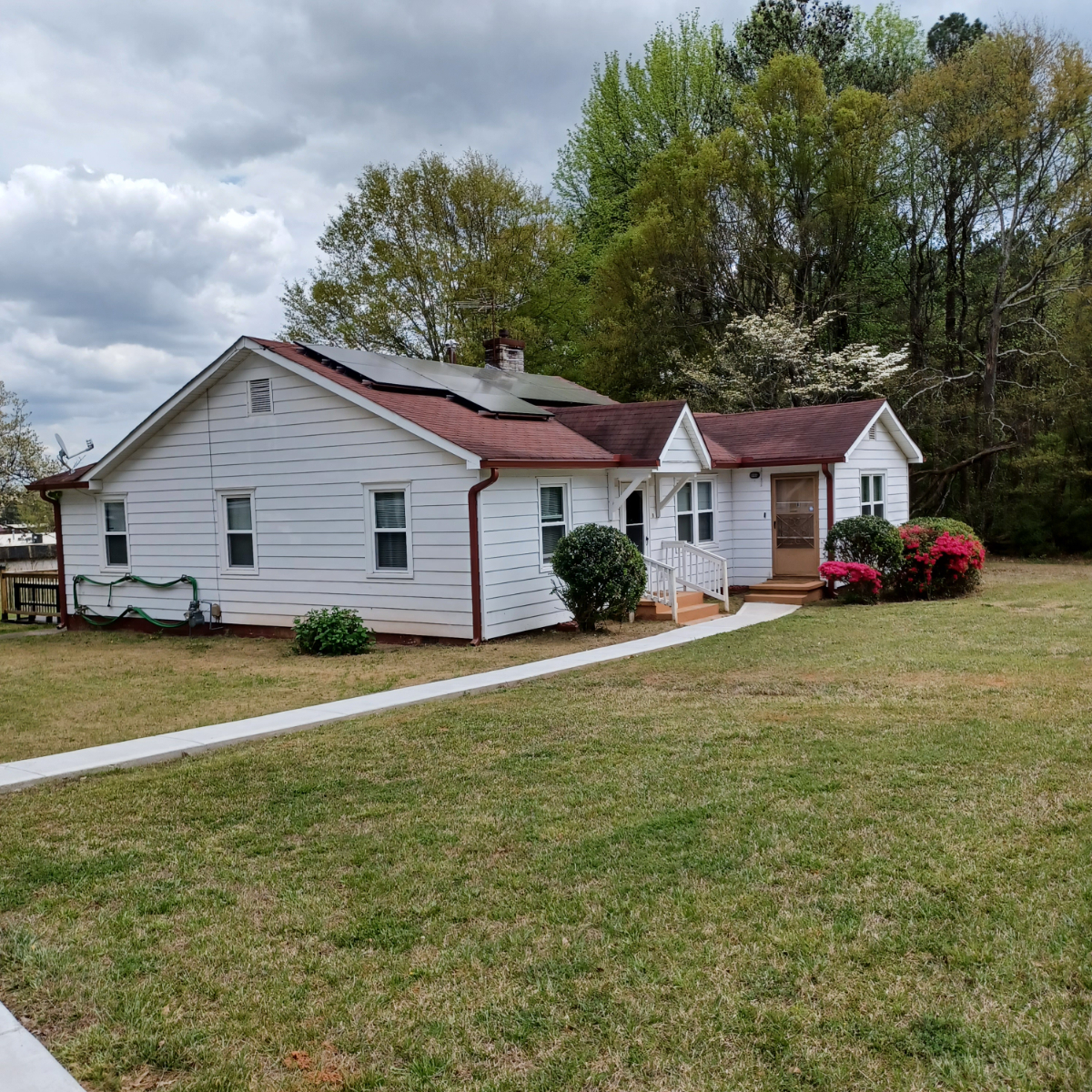 College Park - Close to everything - Photo 7