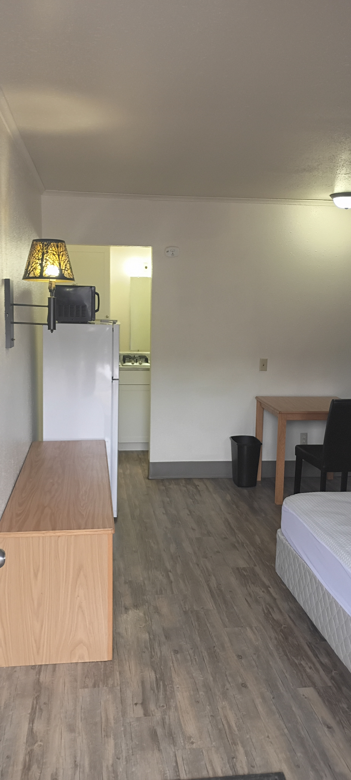 Furnished Apartment in Sundance - Photo 3