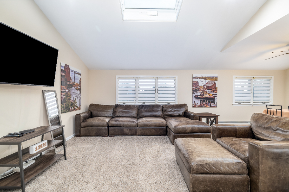 One Bedroom Apartment in a Great Location. - Photo 7