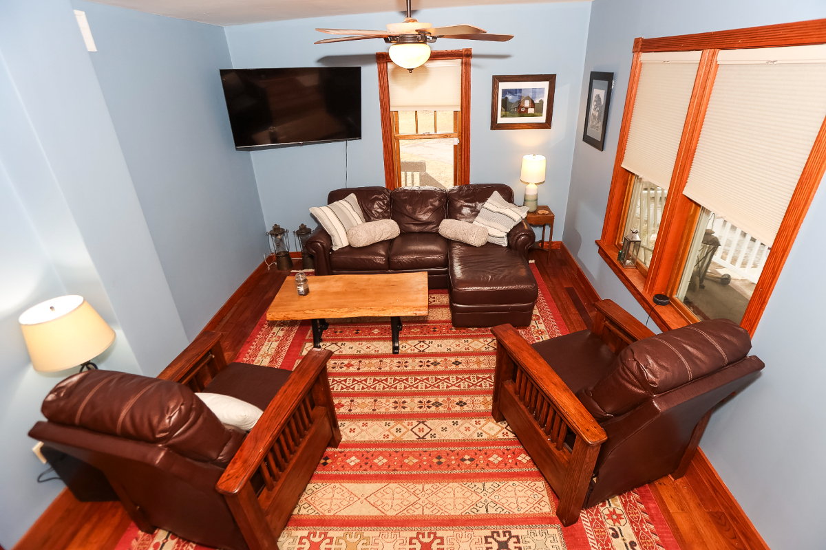 4 BR Oasis Near Hospitals, Downtown and Highways - Photo 5
