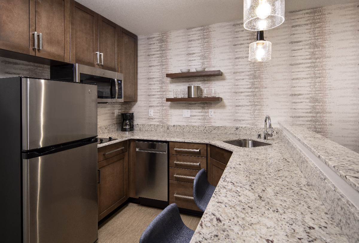 Extended Stays for Business Travel Perfected - Photo 3