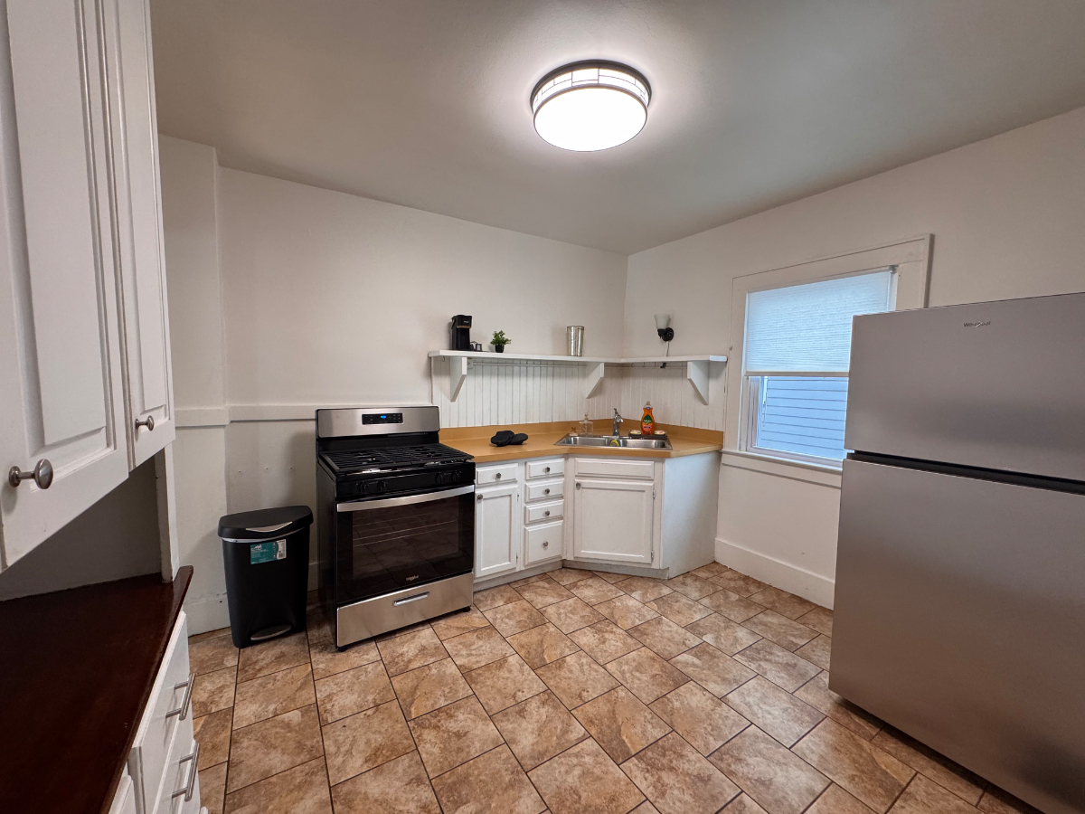 Turn-Key Living at Spruce Ave - Minutes to URMC and Highland Hospital - Photo 6