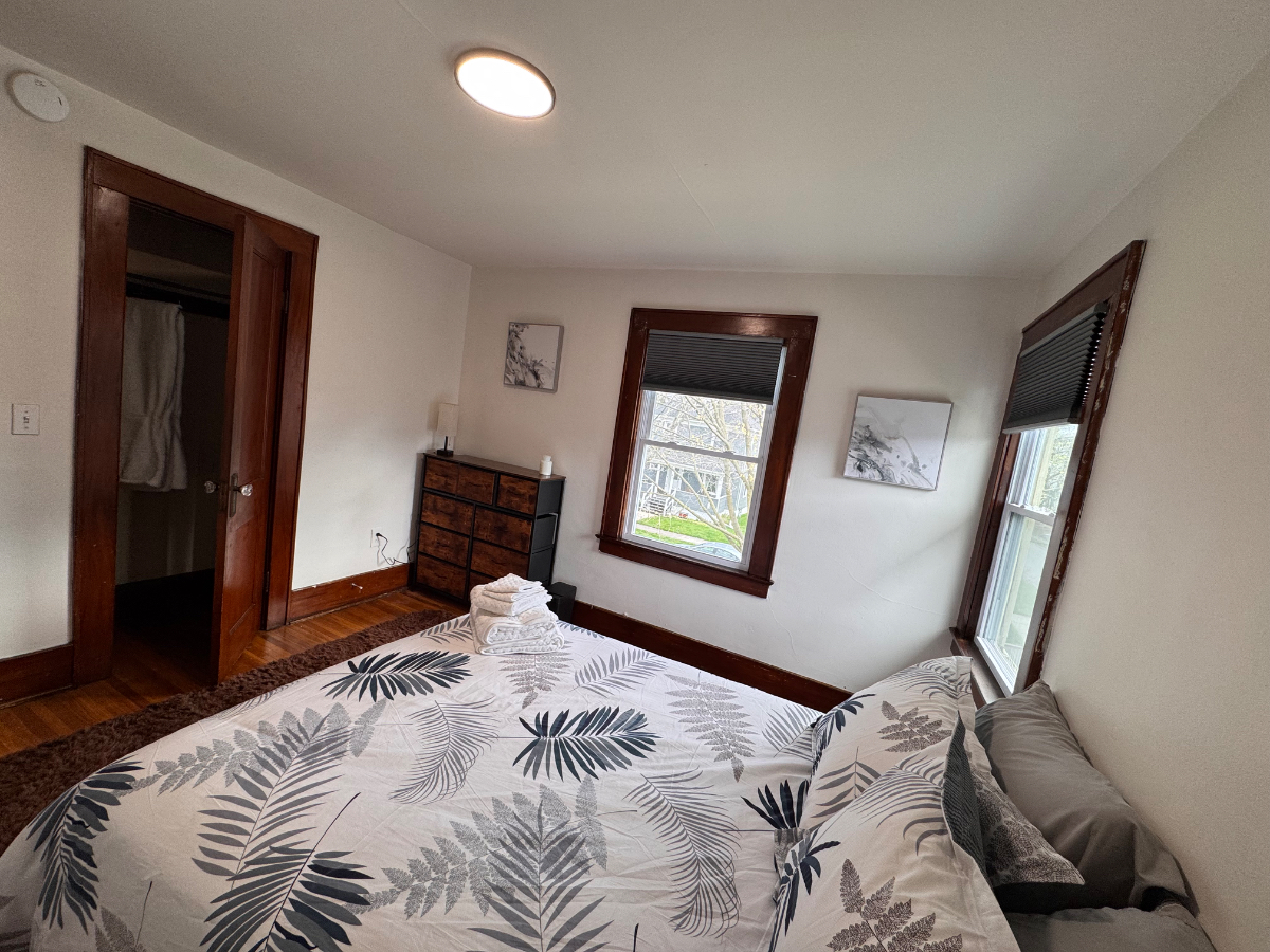 Turn-Key Living at Spruce Ave - Minutes to URMC and Highland Hospital - Photo 9