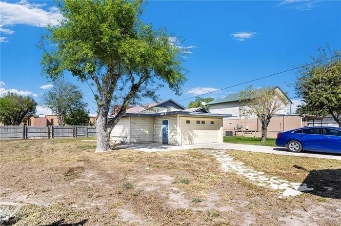 2 Bedroom/2 Bath home - Photo 8