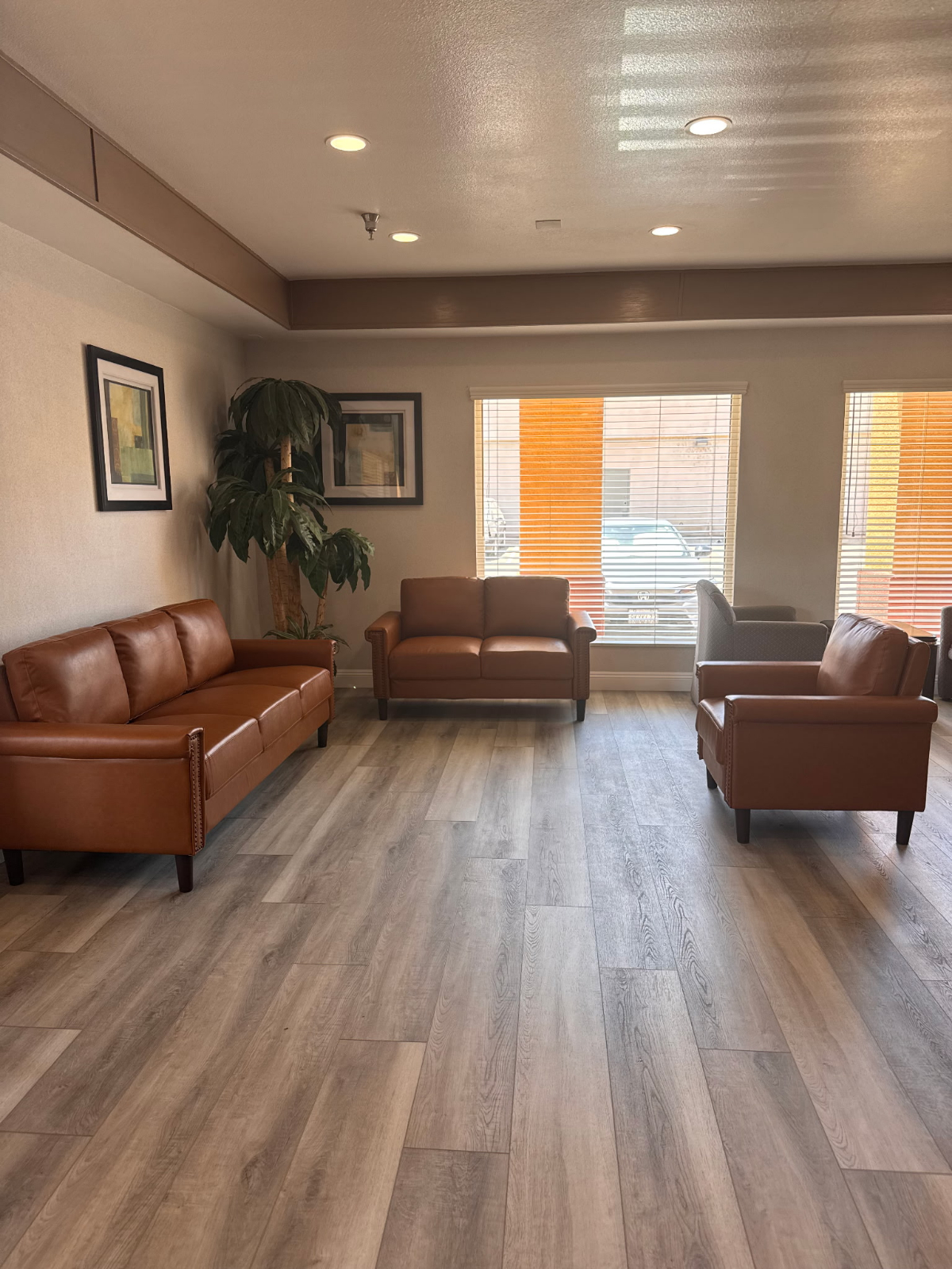 Quality Inn Fresno Near University - Photo 3