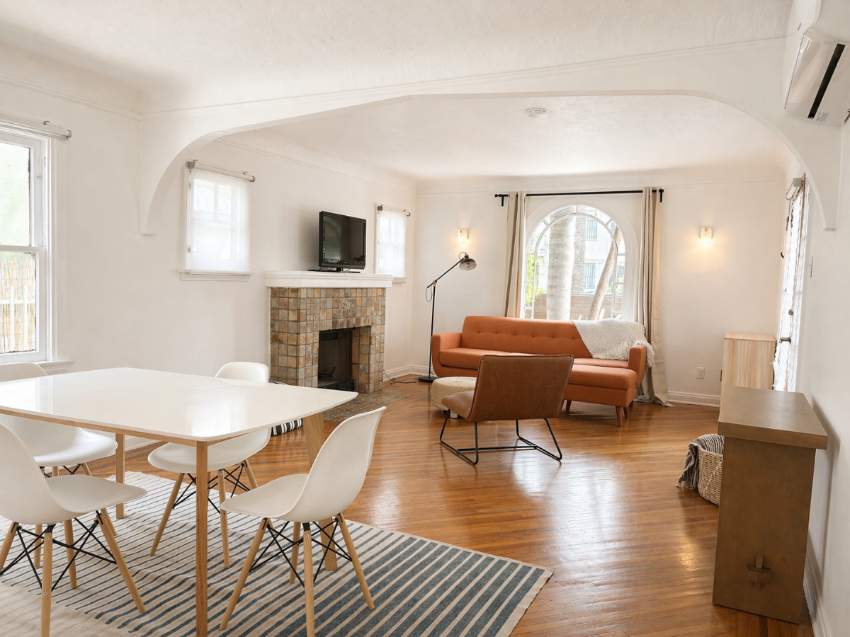 Centrally Located Charming Spanish Bungalow, Easy Commute & Near Metro - Photo 5