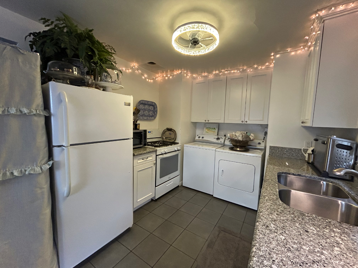 Cozy Cottage near Hillcrest in San Diego - Photo 4