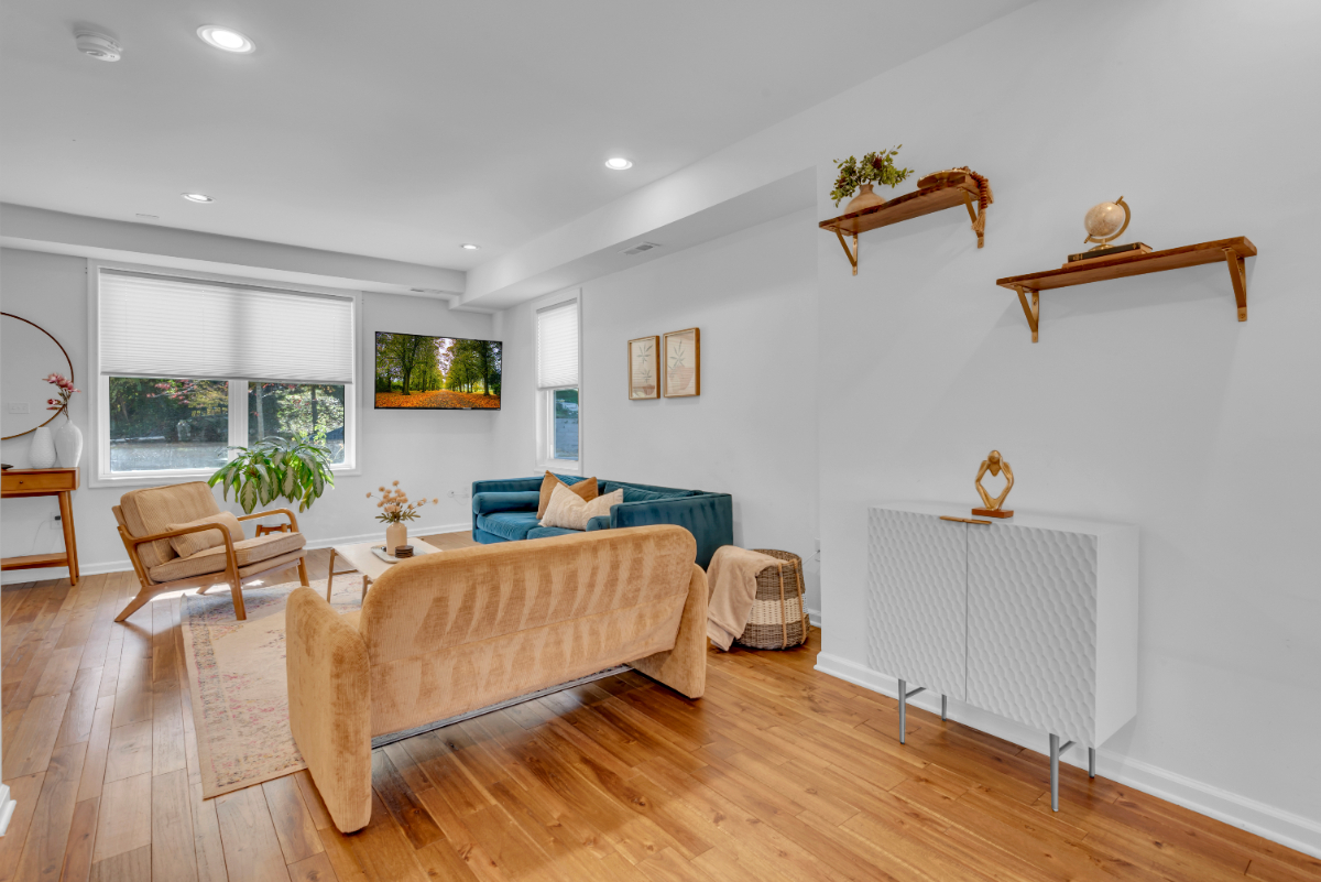 Spacious 3BR Modern DC Home Near 3 Metro Stations - Photo 2