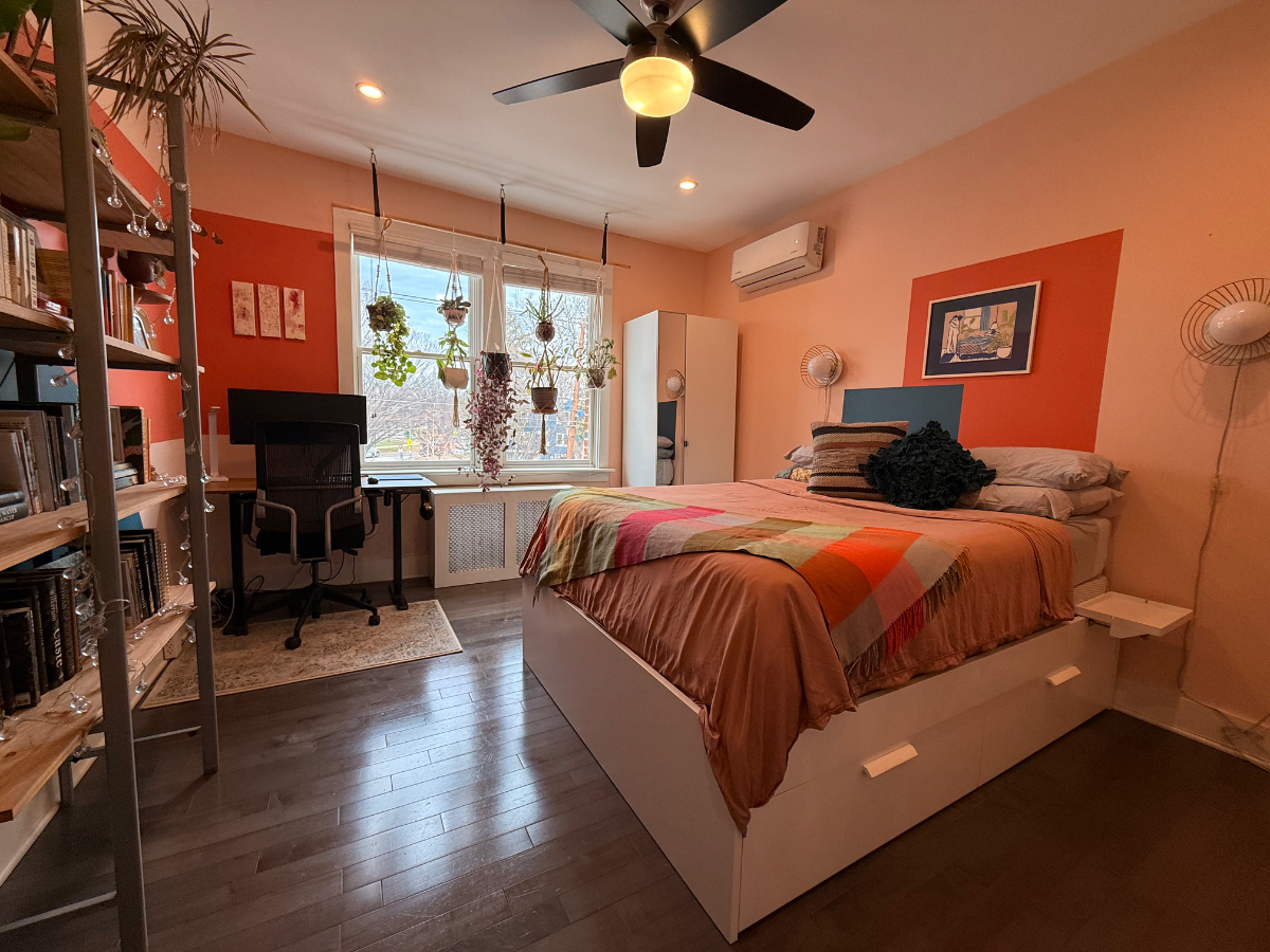 Cheerful, bright 1BR/1BA Petworth condo - Photo 10