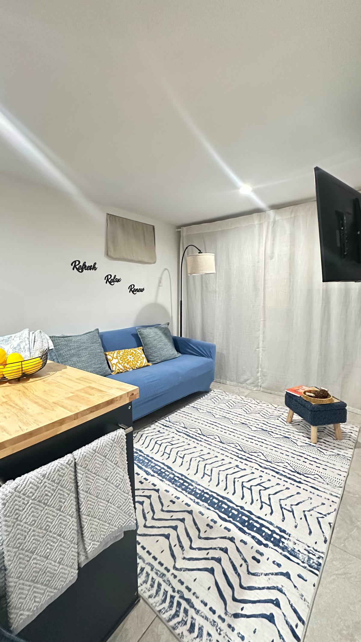 Quiet 1BR Near JFK - Ideal for Travel Nurses -Private Entry - Photo 2