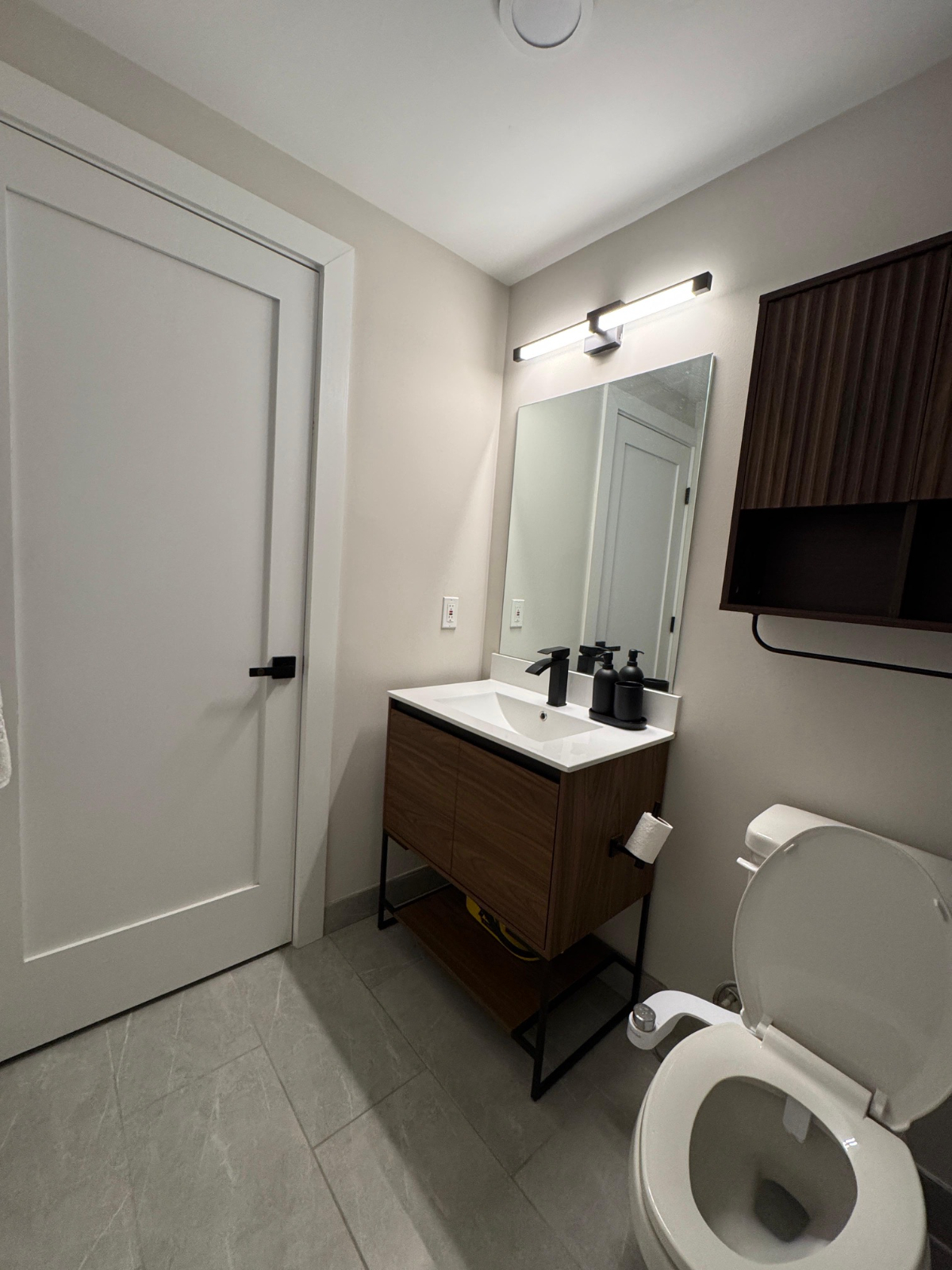 1 BDR 1 BTH with Private Parking Space Near Union Market And H Street Corridor - Photo 12