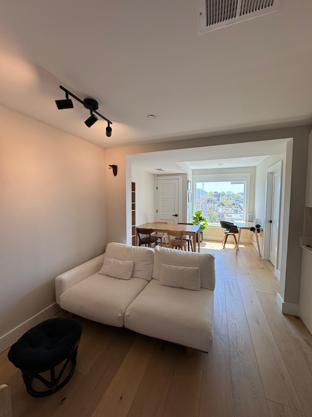 1 BDR 1 BTH with Private Parking Space Near Union Market And H Street Corridor - Photo 1