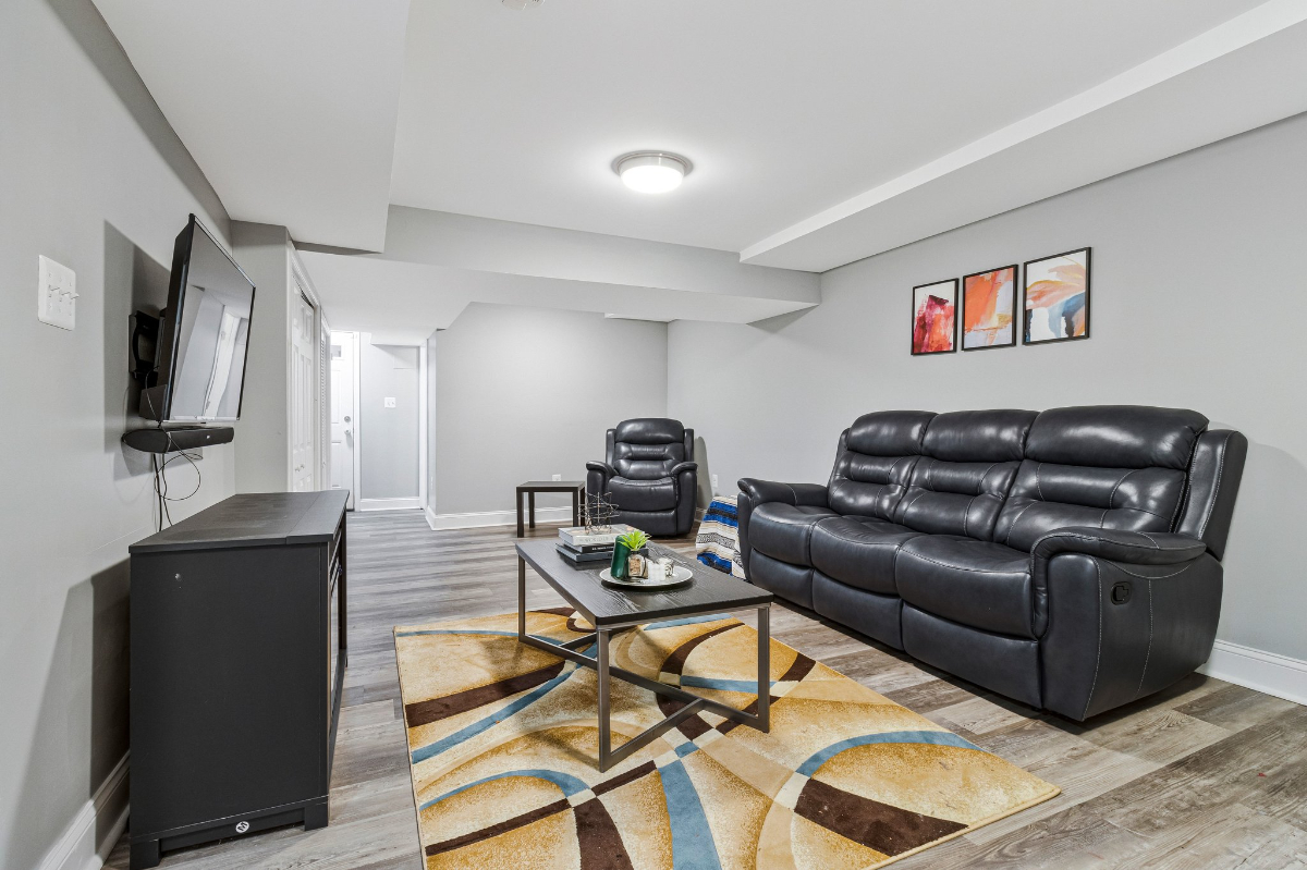 Medical, Corporate & Relocation Housing | DC Hospital Corridor | 10 Minutes to MedStar Washington Ho - Photo 10